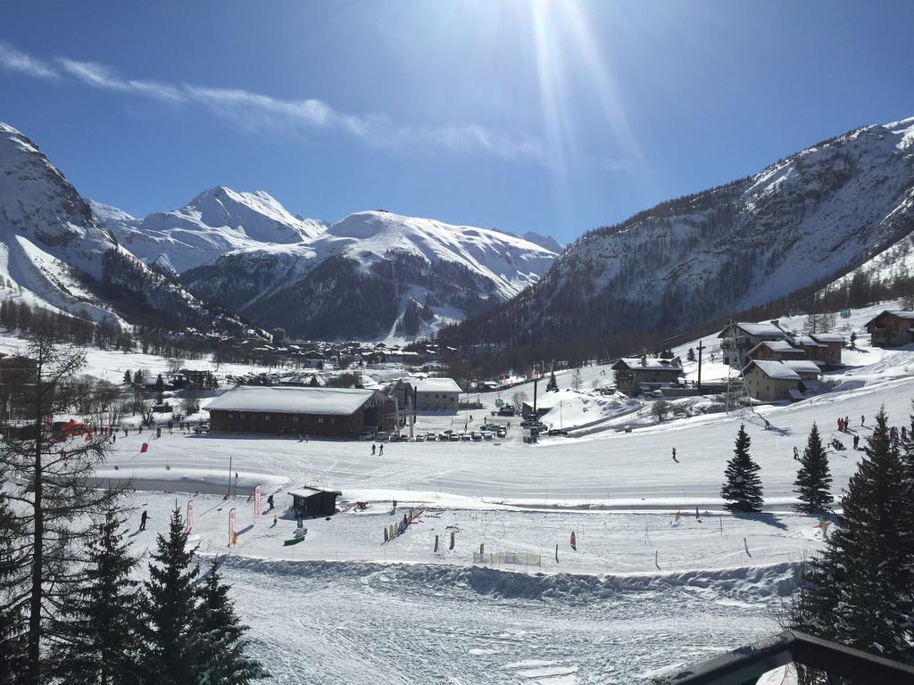 White Paradise Val-dʼIsère Quarto foto